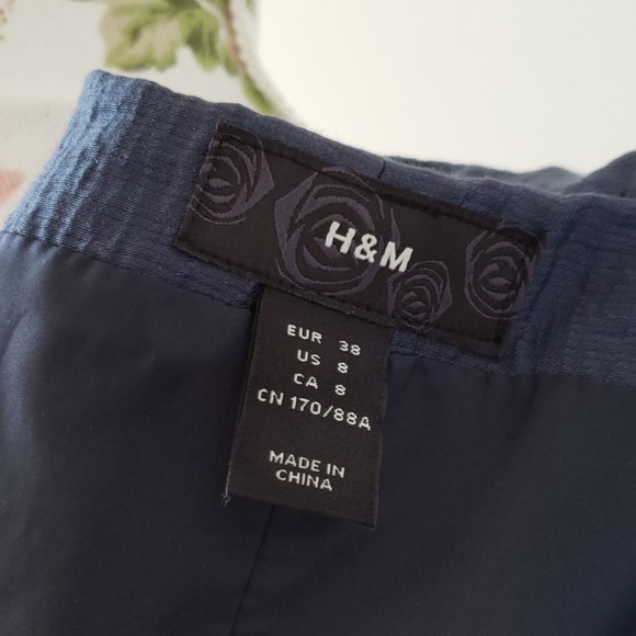 Office or cocktail dresse - Picture 4 of 4